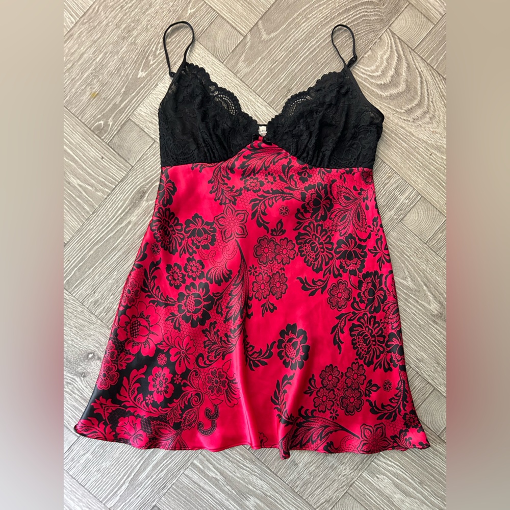 In bloom by Jonquil baby doll size large